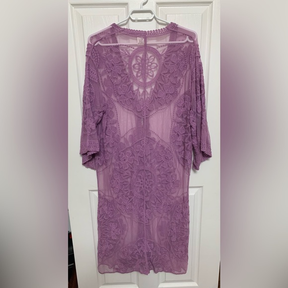 ✨3/$25 Long lace cardigan✨ - Picture 5 of 7